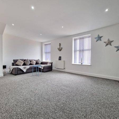 Dysa Promenade Apartments Μπλάκπουλ Εξωτερικό φωτογραφία