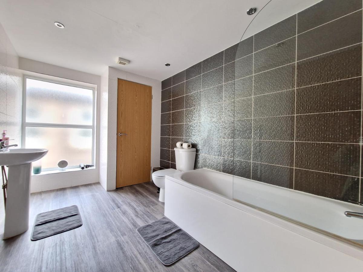 Dysa Promenade Apartments Μπλάκπουλ Εξωτερικό φωτογραφία